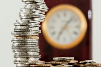 Czy można zawiesić spłatę kredytu WIBOR? Sprawdź, czy możesz dochodzić roszczeń od banku